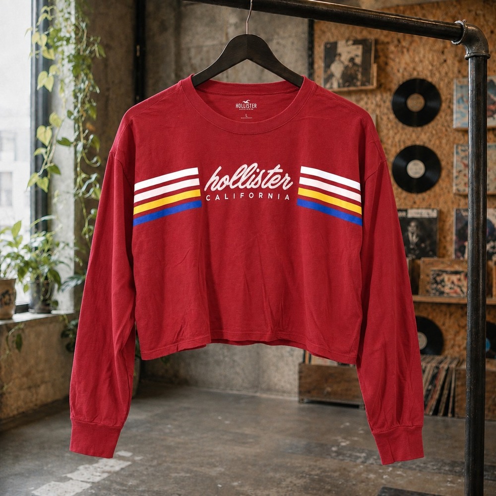 Hollister California Red Long Sleeve Crop Top Retro Stripe Graphic Size L